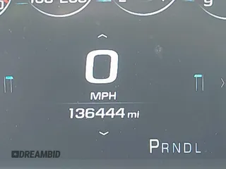 2017 Chevrolet Tahoe LT z VIN 1GNSKBKC2HR330422, wystawiony jako IAAI lot #42419205 z przebiegiem 136 444 mil mil oraz . Historia ofert i sprzedaży dostępna na DreamBid. Obrazek 15.