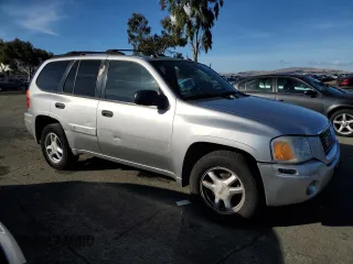 2005 GMC Envoy SLT with VIN 1GKDS13S752379805, listed as a Copart auction lot 80381734 with 177,358 mi miles and Clean Title. Bid and sale history available at carsss.com. Image 4.