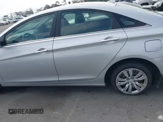 2013 Hyundai Sonata GLS with VIN 5NPEB4AC9DH598744, listed as a IAAI auction lot 42024858 with 92,750 mi miles and . Bid and sale history available at carsss.com. Image 13.