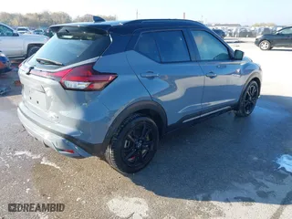 2022 Nissan Kicks SR with VIN 3N1CP5DV1NL475150, listed as a IAAI auction lot 40802669 with 55,940 mi miles. Bid and sale history available at carsss.com. Image 4.