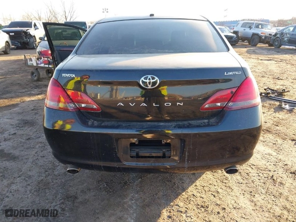 2009 Toyota Avalon XL with VIN 4T1BK36B39U351127, listed as a IAAI auction lot 41450214 with NaN miles. Bid and sale history available at carsss.com. Image 18.