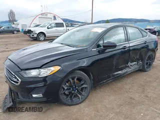 2020 Ford Fusion SE with VIN 3FA6P0HD1LR179527, listed as a IAAI auction lot 39131081 with 108,022 mi miles and . Bid and sale history available at DreamBid. Image 17.