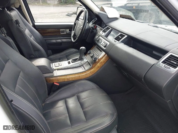2012 Land Rover Range Rover Sport HSE LUX with VIN SALSK2D46CA745273, listed as a IAAI auction lot 41710210 with 129,884 mi miles. Bid and sale history available at carsss.com. Image 5.
