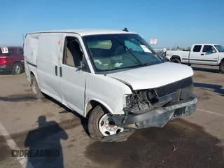 2019 Chevrolet Express Cargo Van with VIN 1GCWGAFP7K1321899, listed as a IAAI auction lot 41894965 with 258,424 mi miles. Bid and sale history available at carsss.com. Image 6.