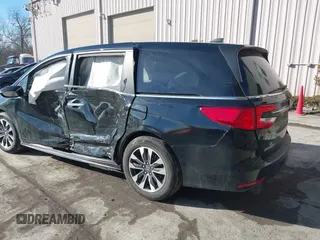 2024 Honda Odyssey EX-L with VIN 5FNRL6H68RB018609, listed as a IAAI auction lot 41660751 with 15,439 mi miles and . Bid and sale history available at DreamBid. Image 3.