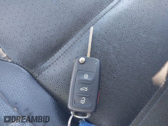 2014 Volkswagen Jetta SE с VIN 3VWD17AJ3EM222192, выставлен на аукционе IAAI как лот 42794521 с пробегом 138 199 миль миль и . История ставок и продаж доступна на DreamBid. Изображение 11.