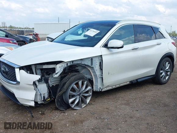 2019 Infiniti QX50 Essential с VIN 3PCAJ5M35KF128225, выставлен на аукционе IAAI как лот 42176545 с пробегом 68 346 миль миль и . История ставок и продаж доступна на DreamBid. Изображение 2.