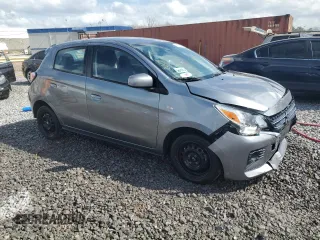 2022 Mitsubishi Mirage ES z VIN ML32AUHJ8NH004769, wystawiony jako Copart lot #49185545 z przebiegiem 82 629 mil mil oraz Szkoda całkowita • Salvage title. Historia ofert i sprzedaży dostępna na DreamBid. Obrazek 4.