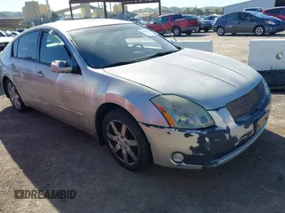 2004 Nissan Maxima SL with VIN 1N4BA41E84C861606, listed as a IAAI auction lot 41551767 with 233,476 mi miles. Bid and sale history available at carsss.com. Image 1.
