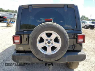 2022 Jeep Wrangler Unlimited Willys with VIN 1C4HJXDMXNW254583, listed as a Copart auction lot 70820684 with 42,931 mi miles and Salvage Title. Bid and sale history available at DreamBid. Image 6.