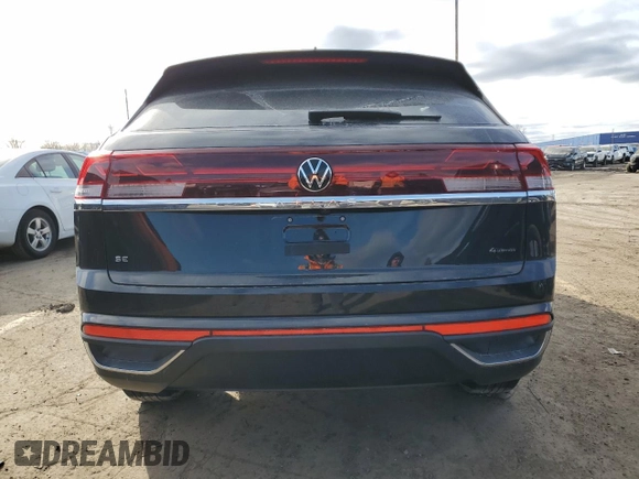 2024 Volkswagen Atlas SE with VIN 1V2LE2CA9RC261815, listed as a Copart auction lot 87261894 with 3,680 mi miles and Clean title. Bid and sale history available at DreamBid. Image 6.
