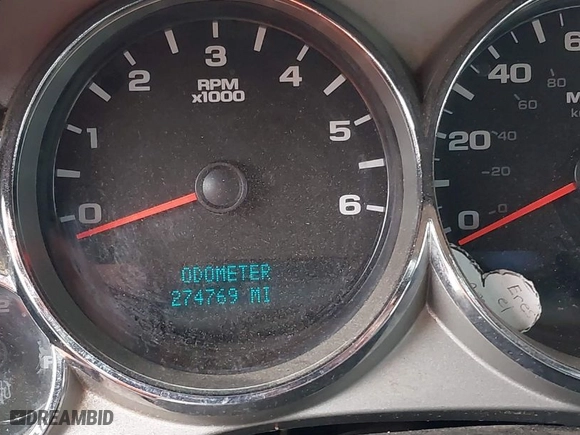 2008 Chevrolet Silverado 1500 LTZ with VIN 2GCEC13Y281121522, listed as a IAAI auction lot 41636172 with 274,769 mi miles. Bid and sale history available at carsss.com. Image 7.