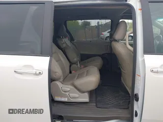 2017 Toyota Sienna XLE Auto Access Seat с VIN 5TDYZ3DC5HS864503, выставлен на аукционе IAAI как лот 42176788 с пробегом 113 755 миль миль и . История ставок и продаж доступна на DreamBid. Изображение 8.