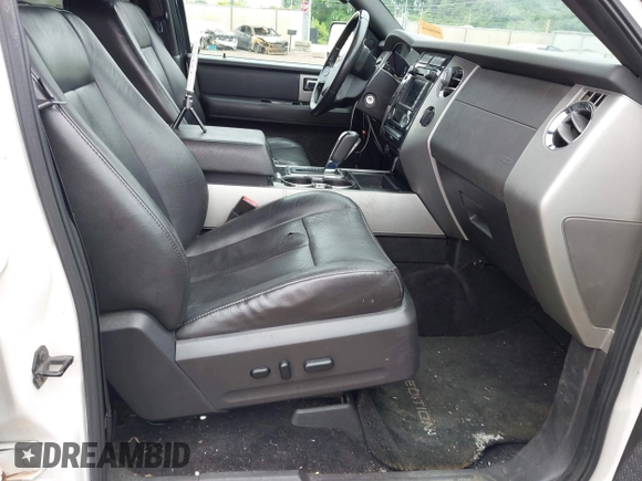 2011 Ford Expedition Limited with VIN 1FMJU2A51BEF15721, listed as a IAAI auction lot 42445824 with 258,534 mi miles and . Bid and sale history available at DreamBid. Image 5.