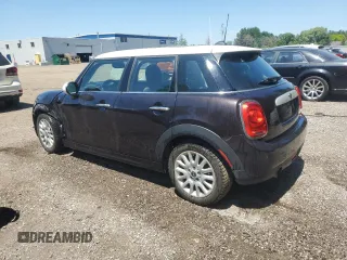 2015 MINI Hardtop 4 Door z VIN WMWXS5C53FT833759, wystawiony jako Copart lot #62146775 z przebiegiem Nie podano mil oraz Czysty tytuł • Clean title. Historia ofert i sprzedaży dostępna na DreamBid. Obrazek 2.