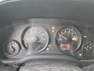 2015 Jeep Patriot Sport with VIN 1C4NJRBB2FD248130, listed as a Copart auction lot 47024585 with 152,018 mi miles and Salvage Title. Bid and sale history available at carsss.com. Image 9.