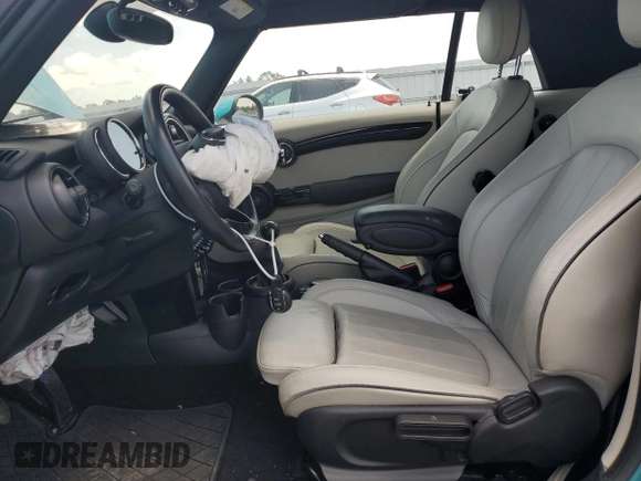 2018 MINI Convertible Cooper S with VIN WMWWG9C59J3D22587, listed as a Copart auction lot 61673415 with 34,935 mi miles and Salvage title. Bid and sale history available at DreamBid. Image 7.