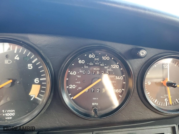 1988 Porsche 911 Carrera with VIN WP0EB0915JS171277, listed as a Copart auction lot 75175934 with 37,825 mi miles and Salvage Title. Bid and sale history available at carsss.com. Image 9.