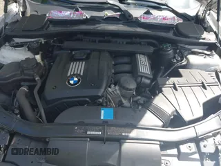 2008 BMW 3 Series 328xi with VIN WBAVC73528KP37985, listed as a IAAI auction lot 42679403 with 138,046 mi miles and . Bid and sale history available at DreamBid. Image 10.