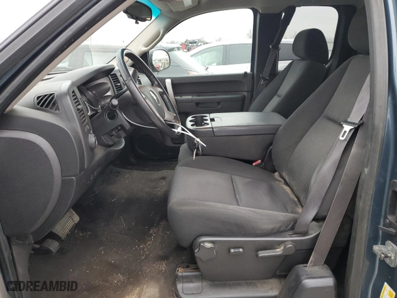 2011 Chevrolet Silverado 1500 LT with VIN 1GCRKSE36BZ135983, listed as a Copart auction lot 44763655 with NaN miles and Salvage Title. Bid and sale history available at carsss.com. Image 7.