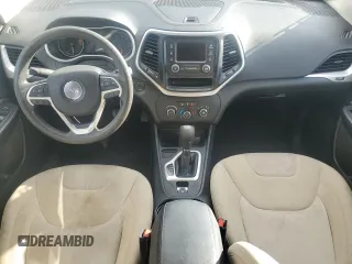 2016 Jeep Cherokee Sport z VIN 1C4PJLAB2GW257018, wystawiony jako Copart lot #55560405 z przebiegiem 97 105 mil mil oraz Szkoda całkowita • Salvage title. Historia ofert i sprzedaży dostępna na DreamBid. Obrazek 8.