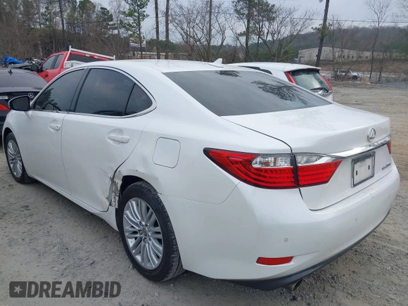 2014 Lexus ES 350 with VIN JTHBK1GG1E2108097, listed as a IAAI auction lot 41718581 with 209,587 mi miles. Bid and sale history available at carsss.com. Image 3.