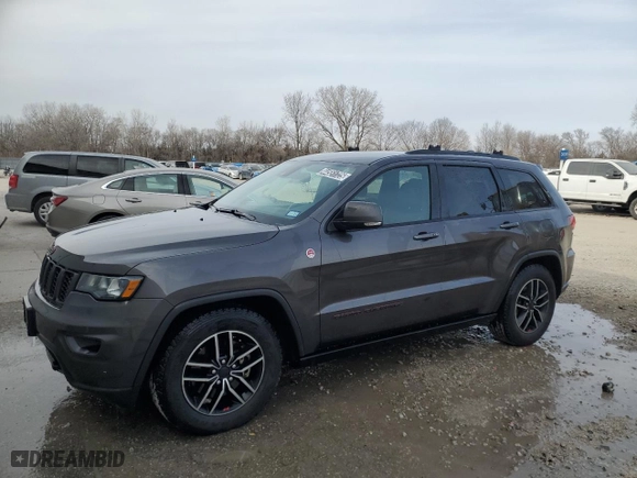 2019 Jeep Grand Cherokee Trailhawk with VIN 1C4RJFLT1KC596167, listed as a Copart auction lot 44551725 with 161,187 mi miles and Clean Title. Bid and sale history available at carsss.com. Image 1.