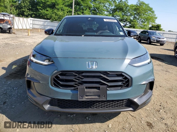 2024 Honda HR-V Sport with VIN 3CZRZ2H50RM749426, listed as a Copart auction lot 61462695 with 17,334 mi miles and Salvage title. Bid and sale history available at DreamBid. Image 5.