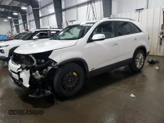 2015 Kia Sorento EX with VIN 5XYKUDA71FG557695, listed as a Copart auction lot 60367105 with 179,455 mi miles and Salvage title. Bid and sale history available at DreamBid. Image 1.