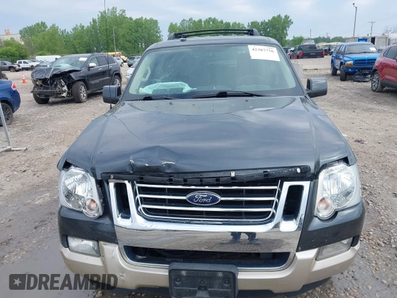 2010 Ford Explorer Eddie Bauer с VIN 1FMEU7EE6AUA19195, выставлен на аукционе IAAI как лот 42387756 с пробегом 200 000 миль миль и . История ставок и продаж доступна на DreamBid. Изображение 6.
