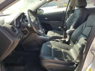 2014 Chevrolet Cruze 2LT z VIN 1G1PE5SB3E7417065, wystawiony jako Copart lot #55464935 z przebiegiem 60 720 mil mil oraz Szkoda całkowita • Salvage title. Historia ofert i sprzedaży dostępna na DreamBid. Obrazek 7.