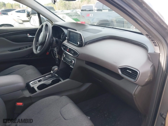 2020 Hyundai Santa Fe SE with VIN 5NMS2CAD1LH139886, listed as a IAAI auction lot 41814783 with 33,754 mi miles. Bid and sale history available at carsss.com. Image 5.