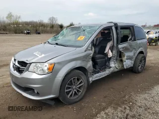 2016 Dodge Grand Caravan SXT with VIN 2C4RDGCG9GR197053, listed as a Copart auction lot 53143785 with 112,202 mi miles and Salvage Title. Bid and sale history available at carsss.com. Image 1.