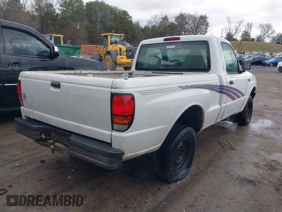 1998 Mazda B-Series Truck SX z VIN 4F4YR12C1WTM04588, wystawiony jako IAAI lot #41563617 z przebiegiem 348 698 mil mil oraz . Historia ofert i sprzedaży dostępna na DreamBid. Obrazek 4.