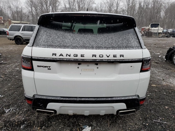 2022 Land Rover Range Rover Sport HSE Silver Edition with VIN SALWR2SU5NA221955, listed as a Copart auction lot 44607745 with 46,881 mi miles and Clean title. Bid and sale history available at DreamBid. Image 6.