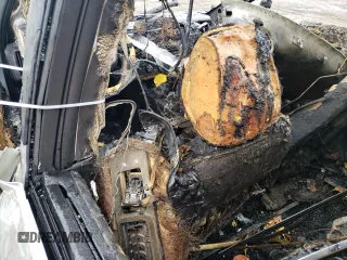 2024 Nissan Pathfinder Platinum z VIN 5N1DR3DJ6RC285628, wystawiony jako Copart lot #73504634 z przebiegiem Nie podano mil oraz Nie do naprawy. Historia ofert i sprzedaży dostępna na DreamBid. Obrazek 8.