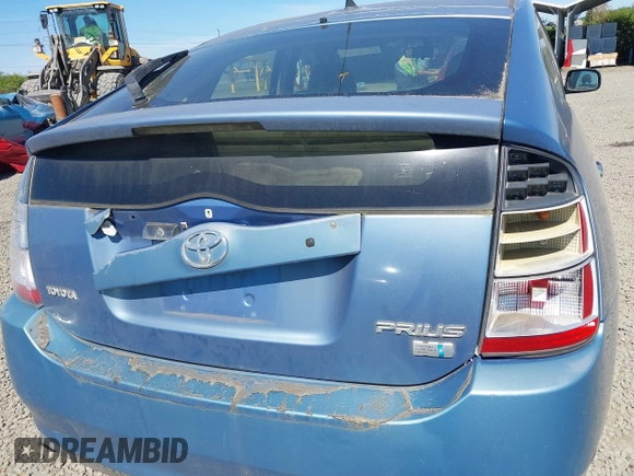 2004 Toyota Prius with VIN JTDKB20U540109710, listed as a IAAI auction lot 42208286 with 277,935 mi miles and . Bid and sale history available at DreamBid. Image 6.
