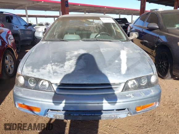 1995 Honda Accord EX w/Leather with VIN 1HGCD5663SA033194, listed as a IAAI auction lot 40946495 with 259,023 mi miles. Bid and sale history available at carsss.com. Image 11.