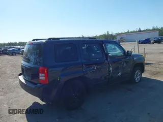 2014 Jeep Patriot Sport with VIN 1C4NJPBBXED911558, listed as a IAAI auction lot 42066449 with 107,208 mi miles. Bid and sale history available at carsss.com. Image 4.