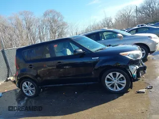 2015 Kia Soul + with VIN KNDJP3A5XF7199554, listed as a IAAI auction lot 41667397 with 138,819 mi miles. Bid and sale history available at carsss.com. Image 14.
