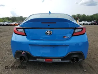 2023 Toyota GR86 Premium with VIN JF1ZNBE18P9757505, listed as a Copart auction lot 66472994 with 16,761 mi miles and Salvage Title. Bid and sale history available at carsss.com. Image 6.