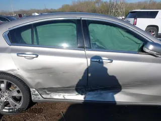 2010 Acura TL Technology z VIN 19UUA9F5XAA002180, wystawiony jako IAAI lot #42026794 z przebiegiem 157 755 mil mil oraz . Historia ofert i sprzedaży dostępna na DreamBid. Obrazek 13.