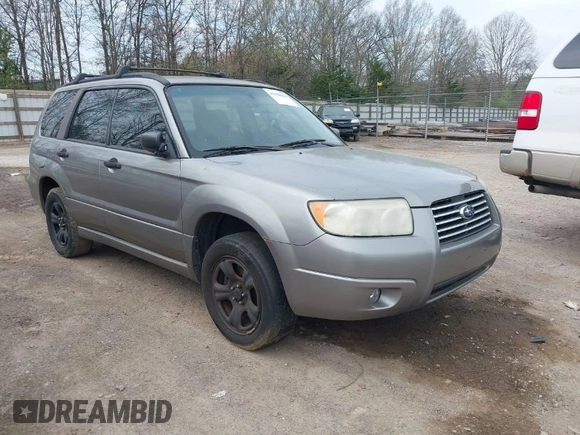 2006 Subaru Forester 2.5 X with VIN JF1SG63696H723272, listed as a IAAI auction lot 41908094 with 220,640 mi miles. Bid and sale history available at carsss.com. Image 1.