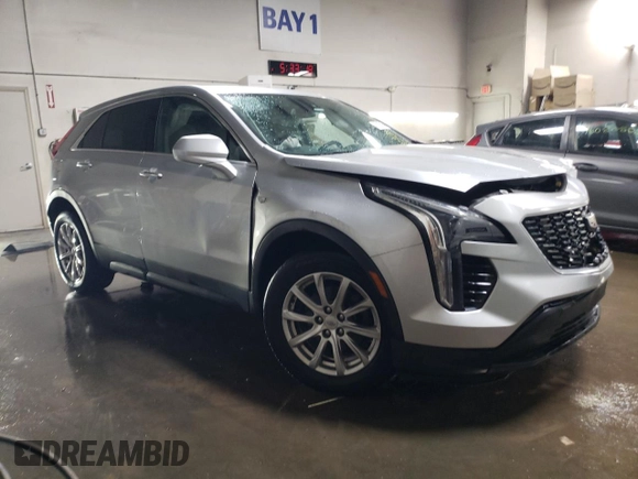 2019 Cadillac XT4 AWD Luxury with VIN 1GYFZBR44KF128401, listed as a Copart auction lot 45926895 with 76,303 mi miles and Salvage Title. Bid and sale history available at carsss.com. Image 4.