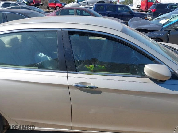 2015 Honda Accord Sedan LX with VIN 1HGCR2F38FA053825, listed as a IAAI auction lot 41671831 with 160,432 mi miles. Bid and sale history available at carsss.com. Image 13.