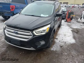 2017 Ford Escape SE with VIN 1FMCU0GD8HUE27467, listed as a IAAI auction lot 41185108 with 170,095 mi miles. Bid and sale history available at carsss.com. Image 17.