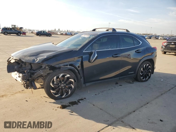 2021 Lexus UX 250h z VIN JTHX9JBH0M2054209, wystawiony jako Copart lot #45482125 z przebiegiem Nie podano mil oraz Szkoda całkowita • Salvage title. Historia ofert i sprzedaży dostępna na DreamBid. Obrazek 1.