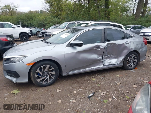 2018 Honda Civic Sedan EX with VIN 19XFC2F72JE034905, listed as a IAAI auction lot 40464574 with 68,942 mi miles. Bid and sale history available at carsss.com. Image 14.