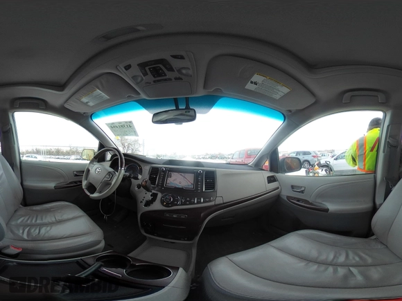 2011 Toyota Sienna XLE AAS with VIN 5TDYK3DC5BS138281, listed as a IAAI auction lot 41381494 with 194,635 mi miles and . Bid and sale history available at DreamBid. Image 18.