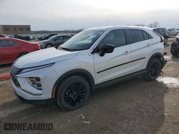 2023 Mitsubishi Eclipse Cross LE z VIN JA4ATVAA6PZ003386, wystawiony jako Copart lot #46779775 z przebiegiem 25 628 mil mil oraz Szkoda całkowita • Salvage title. Historia ofert i sprzedaży dostępna na DreamBid. Obrazek 1.